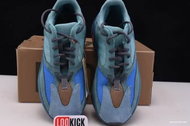 Blue Adidas 700 Yeezy Sea GZ2002 Boost 0614